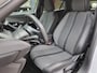 Peugeot 2008 1.2i Allure 131pk | 2025 | Premium kleur | Leder | Fabr. gar. | Zeer nette staat!