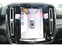 Volvo EX40 Single Motor Extended Range Ultra Black Ed. 82 kWh | Apple Carplay/Android Auto | Electronic climate control | Panoramadak | 20" lichtmetalen velgen | Voorstoelen verwarmd | Warmtepomp |