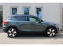 Volvo EX40 Single Motor Extended Range Ultra Europa 82 kWh | Apple Carplay/ Android Auto | Electronic Climate Control | Panoramadak | 19" Lichtmetalen velgen | Voorstoelen verwarmd | Achterbank verwarmd | Warmtepomp |