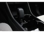 Volvo EX40 Single Motor Extended Range Ultra Europa 82 kWh | Apple Carplay/ Android Auto | Electronic Climate Control | Panoramadak | 19" Lichtmetalen velgen | Voorstoelen verwarmd | Achterbank verwarmd | Warmtepomp |
