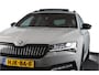 Skoda Superb Combi 1.4 TSI iV Sportline Business | S/K-Panodak | Dig. Cockpit | Adapt. Cruise | Winterpakket | PDC | NAV + App. Connect | ECC | Elek. Klep | LM 19" |
