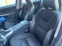 Volvo V60 1.5 T3 aut. 152PK Momentum  Dealeronderhouden Trekhaak Navi