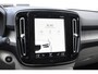 Volvo XC40 T5 247PK AWD Inscription Automaat / Navigatie / Adaptive Cruise control / 360 Camera / 20'' velgen / Panorama schuif-kanteldak / Harman Kardon / Elektrisch verstelbare stoelen met geheugen / Stoelverwarming v+a / Stuurverwarming / Trekhaak