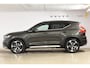 Volvo XC40 T5 247PK AWD Inscription Automaat / Navigatie / Adaptive Cruise control / 360 Camera / 20'' velgen / Panorama schuif-kanteldak / Harman Kardon / Elektrisch verstelbare stoelen met geheugen / Stoelverwarming v+a / Stuurverwarming / Trekhaak