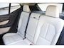 Volvo XC40 T5 247PK AWD Inscription Automaat / Navigatie / Adaptive Cruise control / 360 Camera / 20'' velgen / Panorama schuif-kanteldak / Harman Kardon / Elektrisch verstelbare stoelen met geheugen / Stoelverwarming v+a / Stuurverwarming / Trekhaak