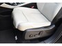 Volvo XC40 T5 247PK AWD Inscription Automaat / Navigatie / Adaptive Cruise control / 360 Camera / 20'' velgen / Panorama schuif-kanteldak / Harman Kardon / Elektrisch verstelbare stoelen met geheugen / Stoelverwarming v+a / Stuurverwarming / Trekhaak