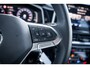 Volkswagen T-Roc R-Line | 'App-Connect' draadloze smartphone integratie | Airconditioning automatisch, 2-zone (Climatronic) | Automatische afstandsregeling (Adaptive Cruise Control)