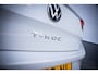 Volkswagen T-Roc R-Line | 'App-Connect' draadloze smartphone integratie | Airconditioning automatisch, 2-zone (Climatronic) | Automatische afstandsregeling (Adaptive Cruise Control)