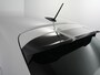 Peugeot 208 Style | Dashboard en deurpanelen in kunststof met carboneffect | Ecoled koplampen | Elektrisch verstelbare en verwarmbare buitenspiegels