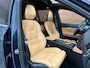 Volvo XC90 2.0 T8 Recharge AWD Ultimate Bright|Full Option|7-pers|Luchtvering|Bowers&Wilkins|Trekhaak|Winterpakket|22Inch|HUD|Pano