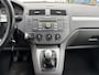 Ford C-Max Focus 1.6-16V Champion 101 PK. Zeer goed rijdende auto met slechts 137.000 KM !!! Alle keuringen toegestaan !!