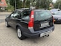 Volvo XC70 2.5T AWD Momentum Schuifdak 7 Persoons