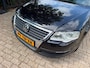 Volkswagen Passat 2.0 FSI Comfortline 274.000 km rijd perfect, navi, cruise, elec pakket, trekhaak, clima/airco, "MEENEEMPRIJS!!