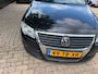 Volkswagen Passat 2.0 FSI Comfortline 274.000 km rijd perfect, navi, cruise, elec pakket, trekhaak, clima/airco, "MEENEEMPRIJS!!