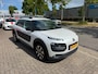Citroën C4 Cactus 1.2 PureTech Shine, Navi, NAP, dealer onderhouden