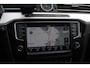 Volkswagen Passat Variant 1.4 TSI GTE Highline / SOH 90% / Panoramadak / Navigatie / Parkeerhulp V+A / Keyless / 18'' / Getint glas / Stoelverwarming / ACC