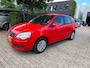 Volkswagen Polo 1.2 Optive 5 deurs, airco, navi,elec pakket, nwe apk !! rijd perfect, grote beurt gehad + nwe banden, 181.618 km