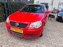 Volkswagen Polo 1.2 Optive 5 deurs, airco, navi,elec pakket, nwe apk !! rijd perfect, grote beurt gehad + nwe banden, 181.618 km