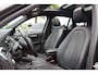 BMW X1 sDrive18i High Executive / Panoramadak / Leder / Head-up / Parkeerhulp V+A / Navigatie / 17'' / Stoelverwarming / Cruise Control
