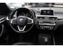 BMW X1 sDrive18i High Executive / Panoramadak / Leder / Head-up / Parkeerhulp V+A / Navigatie / 17'' / Stoelverwarming / Cruise Control
