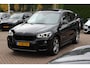 BMW X1 sDrive18i High Executive / Panoramadak / Leder / Head-up / Parkeerhulp V+A / Navigatie / 17'' / Stoelverwarming / Cruise Control