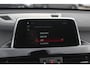 BMW X1 sDrive18i High Executive / Panoramadak / Leder / Head-up / Parkeerhulp V+A / Navigatie / 17'' / Stoelverwarming / Cruise Control