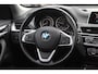 BMW X1 sDrive18i High Executive / Panoramadak / Leder / Head-up / Parkeerhulp V+A / Navigatie / 17'' / Stoelverwarming / Cruise Control