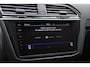 Volkswagen Tiguan 2.0 TSI 4Motion R-Line *Pano*Dynaudio*Leer*Camera*Head-Up*