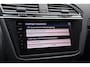 Volkswagen Tiguan 2.0 TSI 4Motion R-Line *Pano*Dynaudio*Leer*Camera*Head-Up*