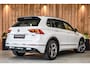 Volkswagen Tiguan 2.0 TSI 4Motion R-Line *Pano*Dynaudio*Leer*Camera*Head-Up*