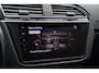Volkswagen Tiguan 2.0 TSI 4Motion R-Line *Pano*Dynaudio*Leer*Camera*Head-Up*