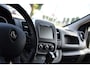 Renault Trafic 2.0 dCi 145 T29 L2H1 Black Edition Cruise, Sensoren, LED, 145pk, Multimedia, Automaat, Trekhaak, Betimmering, NAVI, Uniek!