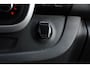 Renault Trafic 2.0 dCi 145 T29 L2H1 Black Edition Cruise, Sensoren, LED, 145pk, Multimedia, Automaat, Trekhaak, Betimmering, NAVI, Uniek!
