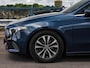 Mercedes-Benz A-klasse 180 d Progressive Pack Panoramadak LED Widescreen Camera Trekhaak Stoelverwarming Apple CarPlay/Android Auto incl. BTW