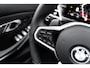 BMW 3-Serie Touring 330e M Zetels Pano H&K M340 Grote Accu