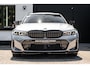 BMW 3-Serie Touring 330e M Zetels Pano H&K M340 Grote Accu
