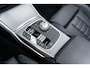 BMW 3-Serie Touring 330e M Zetels Pano H&K M340 Grote Accu
