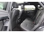 Land Rover Range Rover Evoque 1.5 P300e AWD HSE R-Dynamic NL. Auto 42.832 km / Panoramadak / Camera / Luxe Leder / Meridian / 20'' / Navigatie / Stoelverwarming / DAB