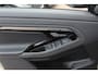 Land Rover Range Rover Evoque 1.5 P300e AWD HSE R-Dynamic NL. Auto 42.832 km / Panoramadak / Camera / Luxe Leder / Meridian / 20'' / Navigatie / Stoelverwarming / DAB