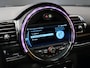 MINI Clubman 2.0 Cooper S Chili Serious Business [SCHUIFKANTELDAK, TREKHAAK AFNEEMBAAR, HARMAN/KARDON, HEAD-UP, ADAPTIVE CRUISE, STOELVERWARMING, PDC ACHTER, BLUETOOTH, CLIMATE, NIEUWSTAAT]