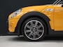 MINI Clubman 2.0 Cooper S Chili Serious Business [SCHUIFKANTELDAK, TREKHAAK AFNEEMBAAR, HARMAN/KARDON, HEAD-UP, ADAPTIVE CRUISE, STOELVERWARMING, PDC ACHTER, BLUETOOTH, CLIMATE, NIEUWSTAAT]