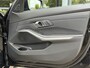 BMW 3-Serie Touring 320e M-Sport, Pano, Trekhaak, Camera, BTW, HUD, Rijklaar!