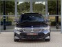 BMW 3-Serie Touring 320e M-Sport, Pano, Trekhaak, Camera, BTW, HUD, Rijklaar!
