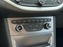 Opel Astra Online Edition 1.0 105PK Navigatie, Parkeersensoren Voor & Achter, Cruise Control, Climate Control