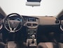 Volvo V40 T3 Momentum Parkeercamera Trekhaak Cruise-Control 150pk
