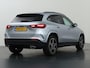 Mercedes-Benz GLA 250e Business Solution AMG | Night | Trekhaak | Panoramaschuifdak | 360 Camera | Dodehoekassistent | Sfeerverlichting |