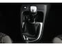 Renault Captur Energy TCe 90 Intens | Trekhaak | Navigatie | Parkeersensoren |