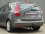 Hyundai i30 CW 1.6i Style * TREKHAAK * PDC !!