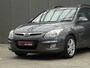 Hyundai i30 CW 1.6i Style * TREKHAAK * PDC !!