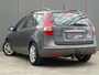 Hyundai i30 CW 1.6i Style * TREKHAAK * PDC !!